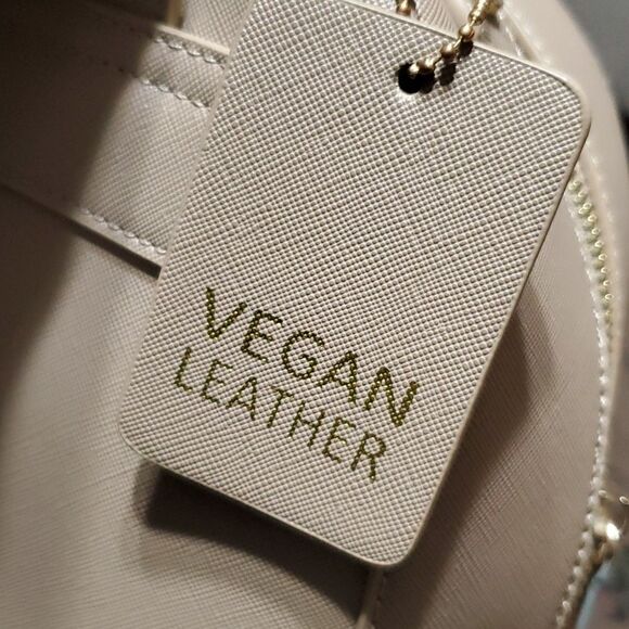 TRENDY oyster pinkish snakeskin PUFFER VEGAN MINI BACKPACK - Picture 4 of 11